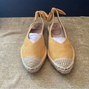 BEAST FASHION Yellow Mustard Espadrille Flats | NWT